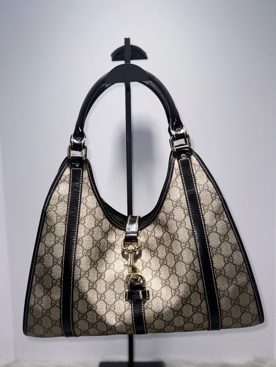 Gucci Handbags - Gucci GG Supreme Joy Bardot Medium Shoulder Bag~w/COA